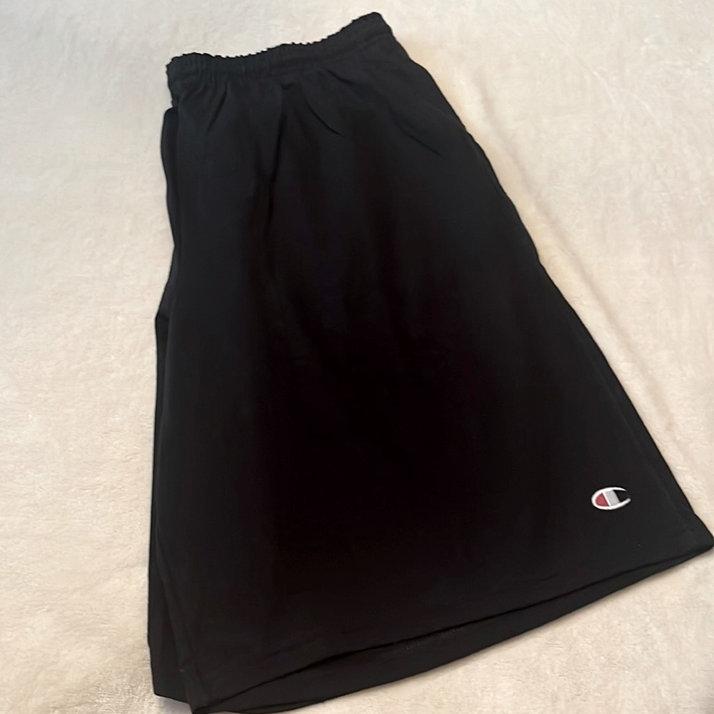 NWOT Champion Men’s Solid Black Cotton Logo Elastic Waist Athletic Shorts Size M